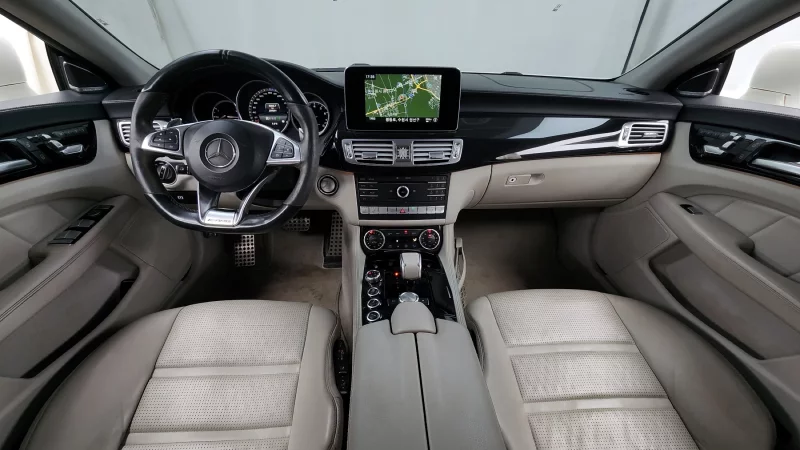 Mercedes-Benz CLS-Class