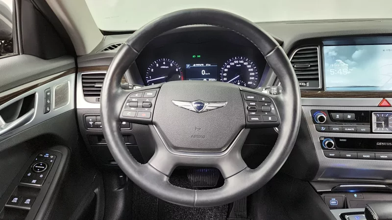 Genesis G80