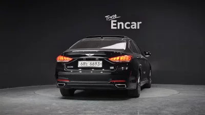 Hyundai Genesis