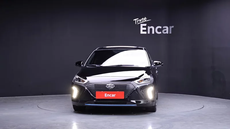 Hyundai Ioniq