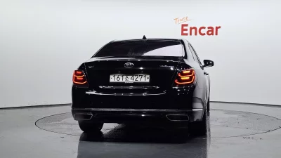 Kia K9
