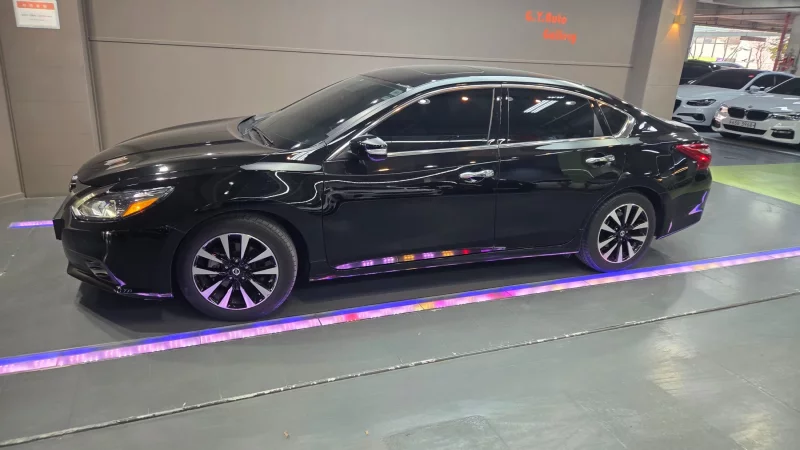 Nissan Altima