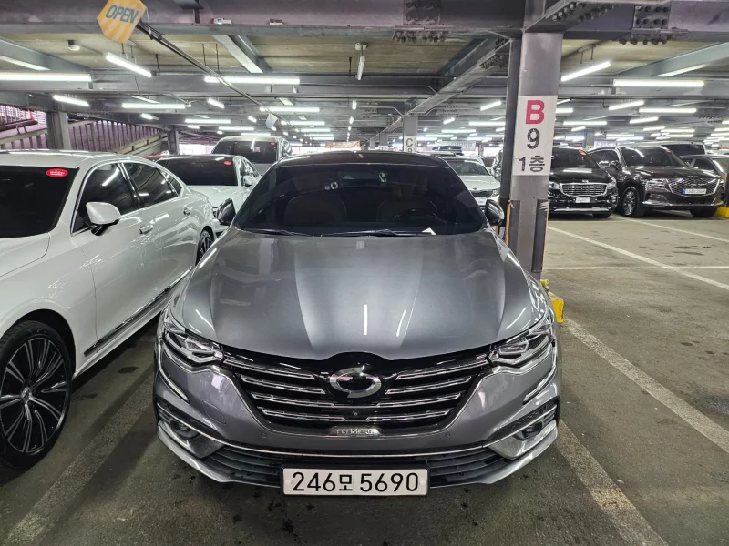 Renault Samsung SM6