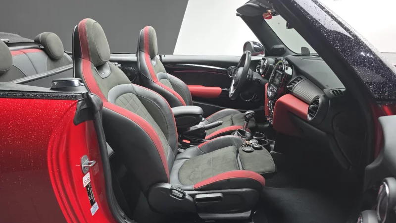 MINI Cooper Convertible