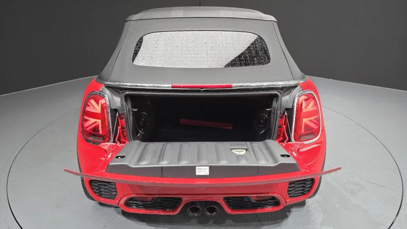 MINI Cooper Convertible