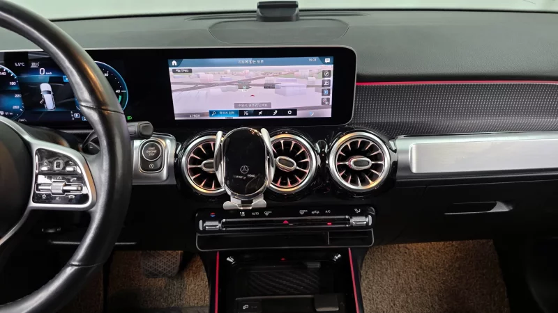 Mercedes-Benz GLB-Class