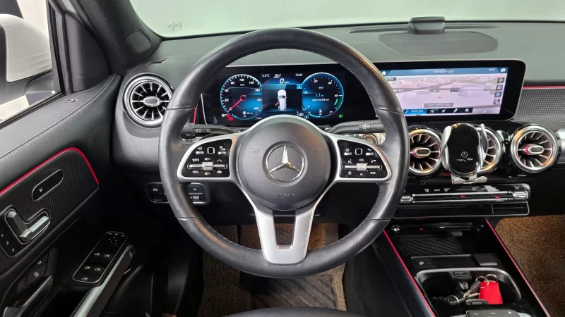 Mercedes-Benz GLB-Class