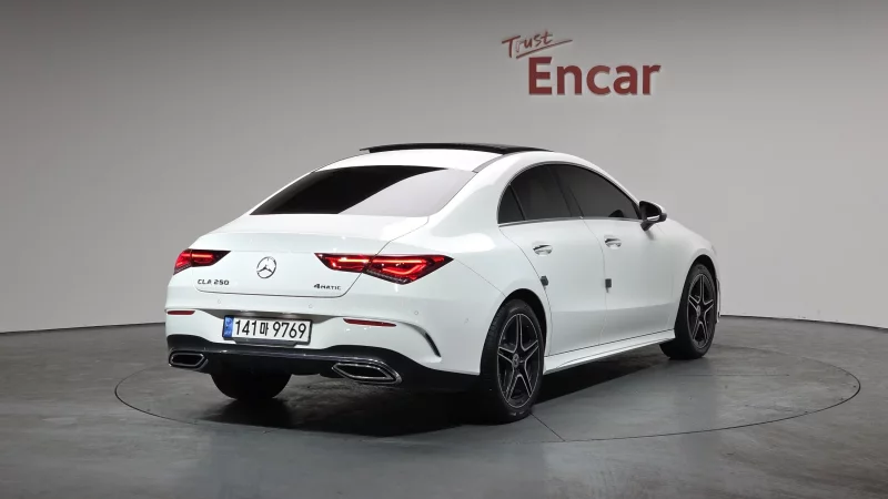 Mercedes-Benz CLA-Class