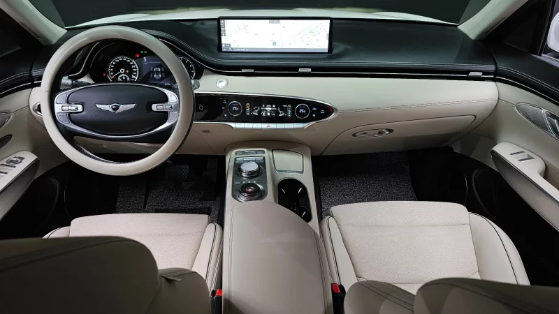 Genesis GV70