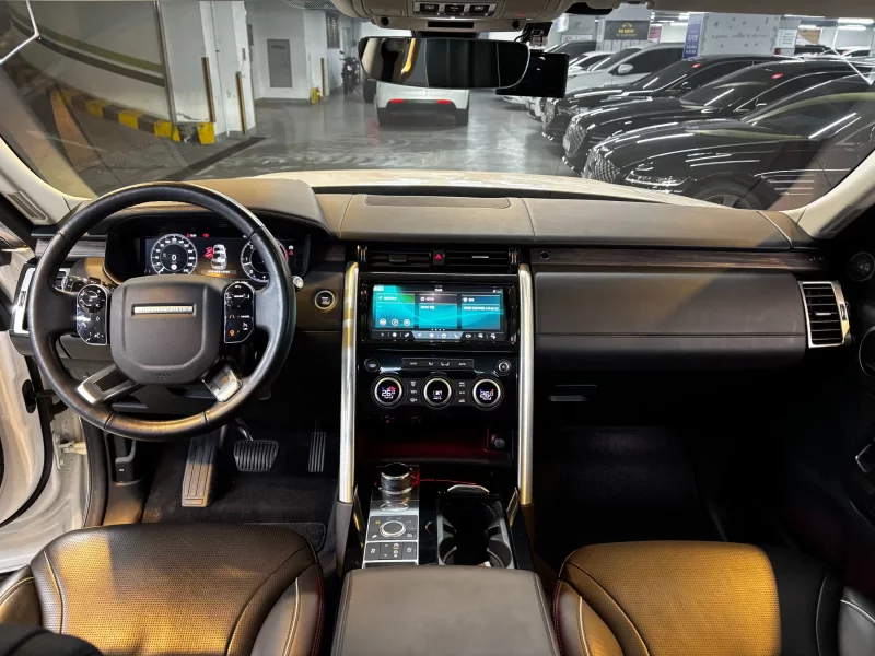 Land Rover DISCOVERY
