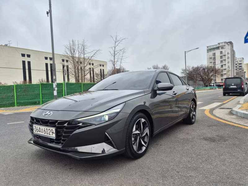 Hyundai AVANTE