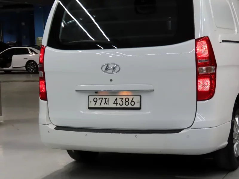 Hyundai Grand Starex