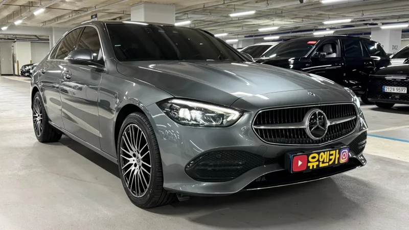 Mercedes-Benz C-Class