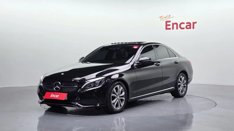 Mercedes-Benz C-Class