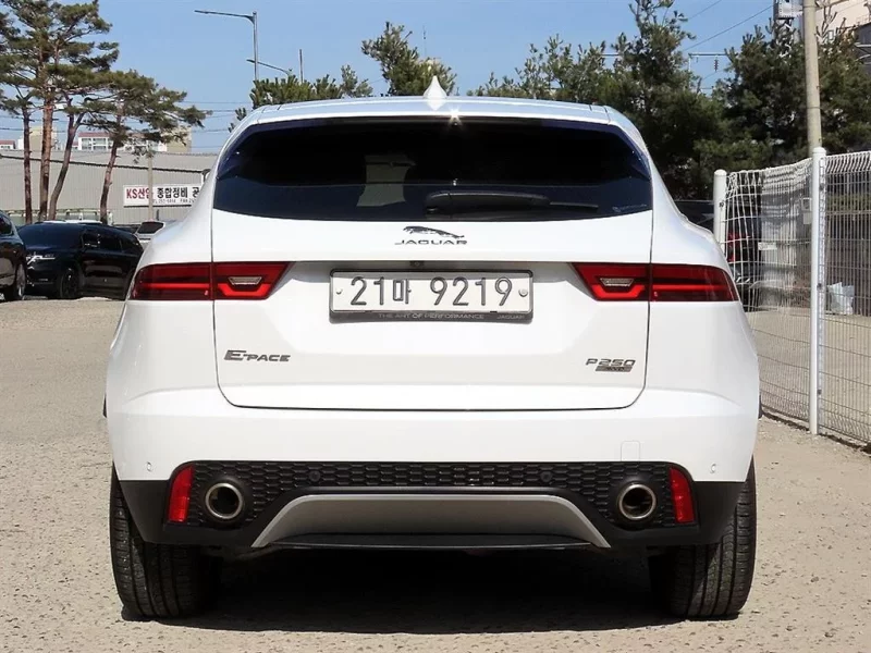 Jaguar E-PACE