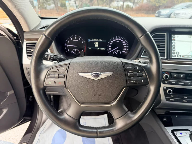 Genesis G80