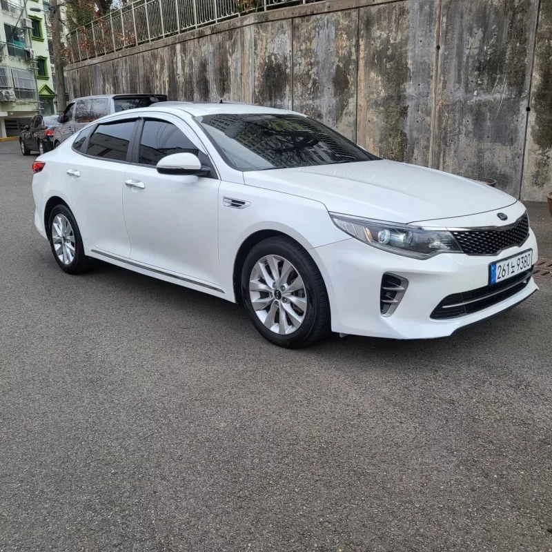 Kia K5