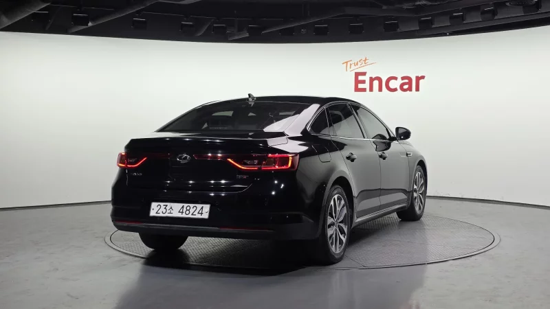 Renault Samsung SM6