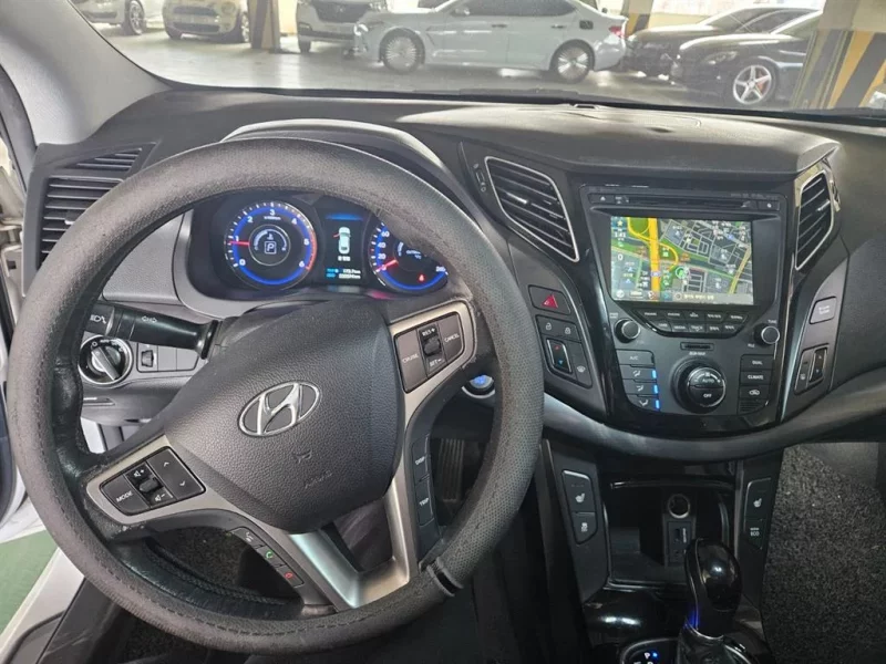 Hyundai I40