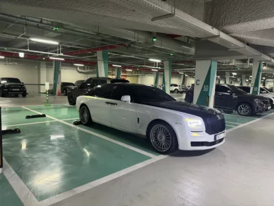 Rolls-Royce GHOST