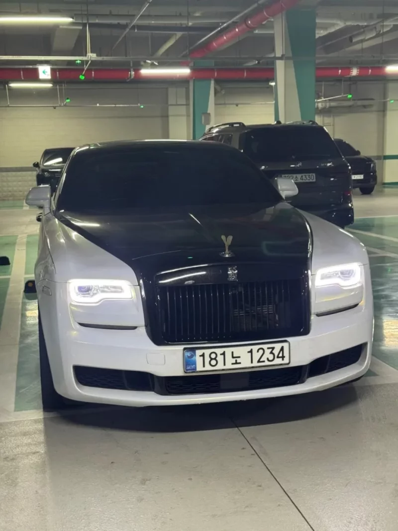 Rolls-Royce GHOST