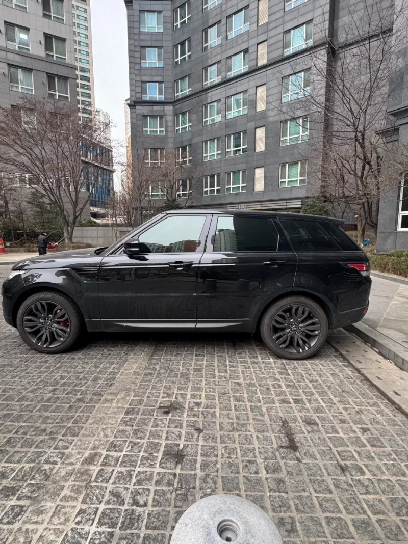 Land Rover RANGE ROVER SPORT