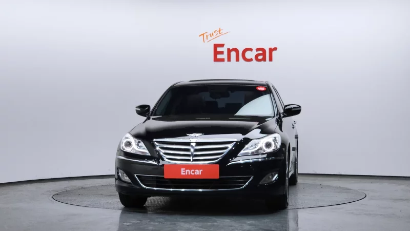 Hyundai Genesis