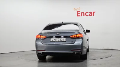 Hyundai Genesis