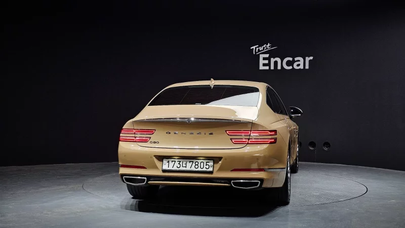 Genesis G80