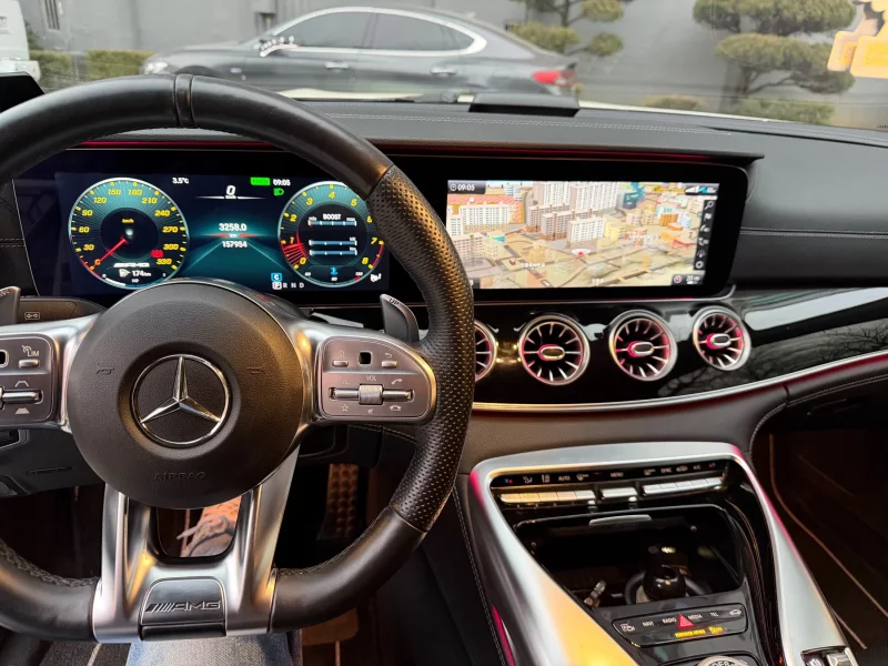 Mercedes-Benz AMG GT