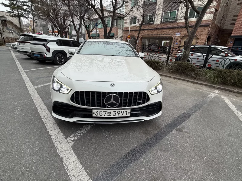 Mercedes-Benz AMG GT