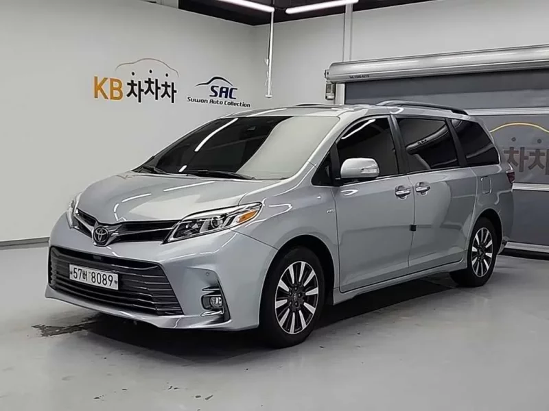 Toyota SIENNA