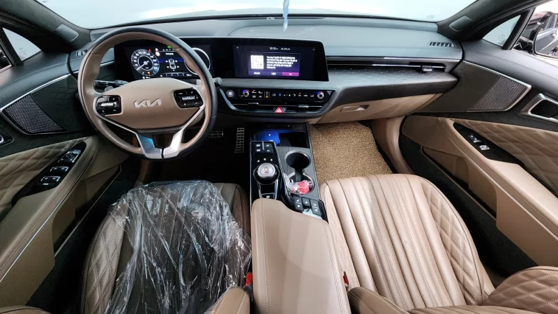 Kia K8