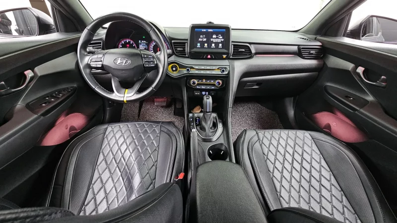 Hyundai Veloster