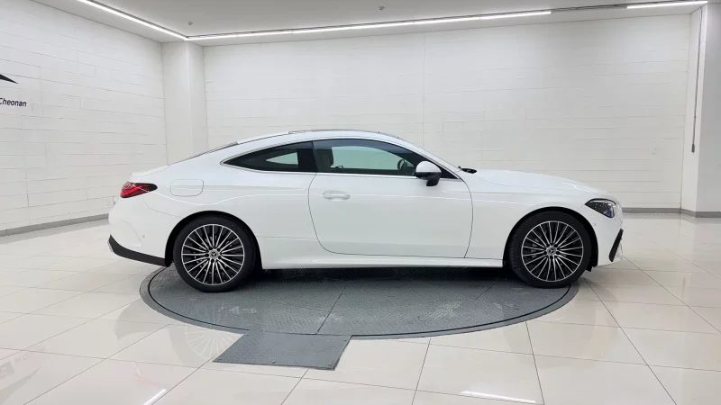 Mercedes-Benz CLE-Class