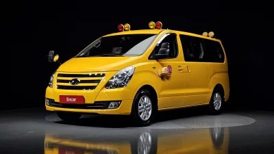 Hyundai Starex