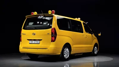 Hyundai Starex