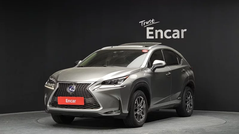Lexus NX300h