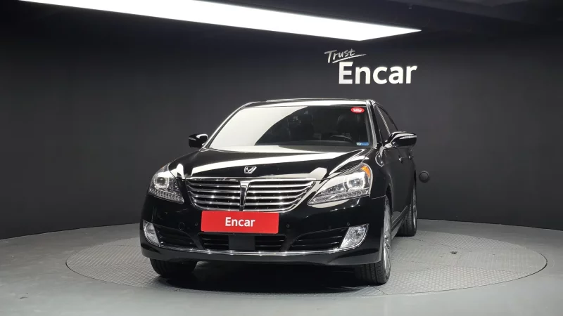 Hyundai Equus