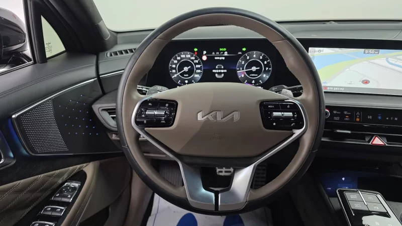Kia K8