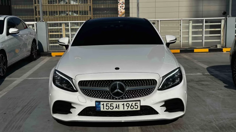 Mercedes-Benz C-Class
