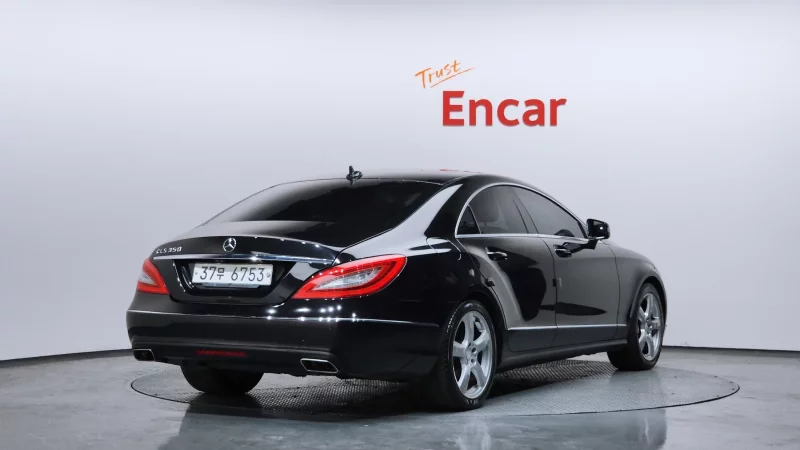 Mercedes-Benz CLS-Class