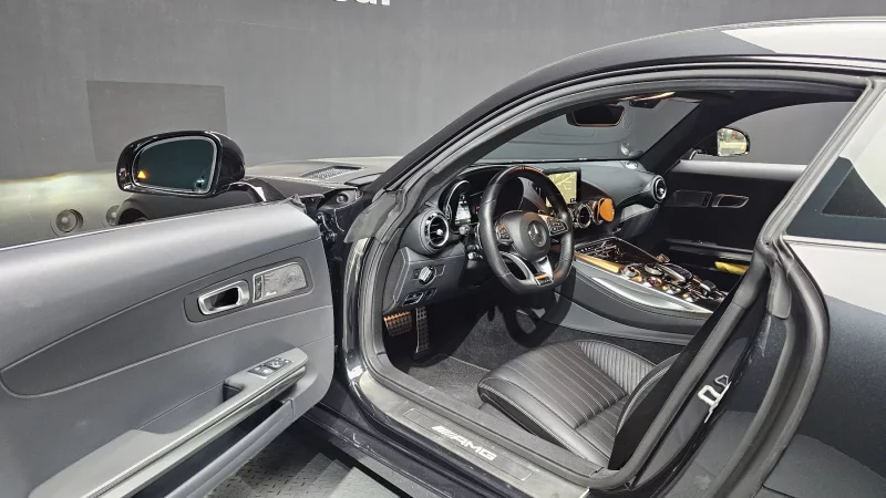 Mercedes-Benz AMG GT
