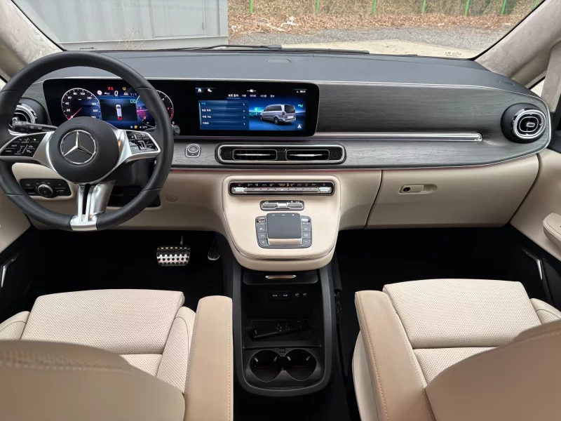 Mercedes-Benz V-Class