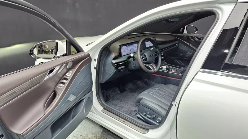 Genesis G80