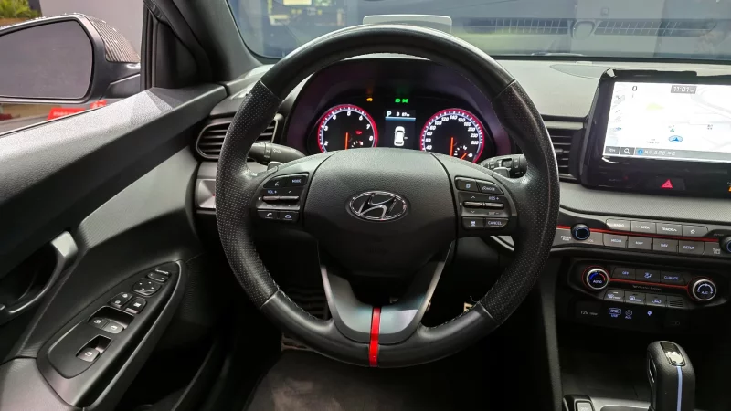 Hyundai Veloster