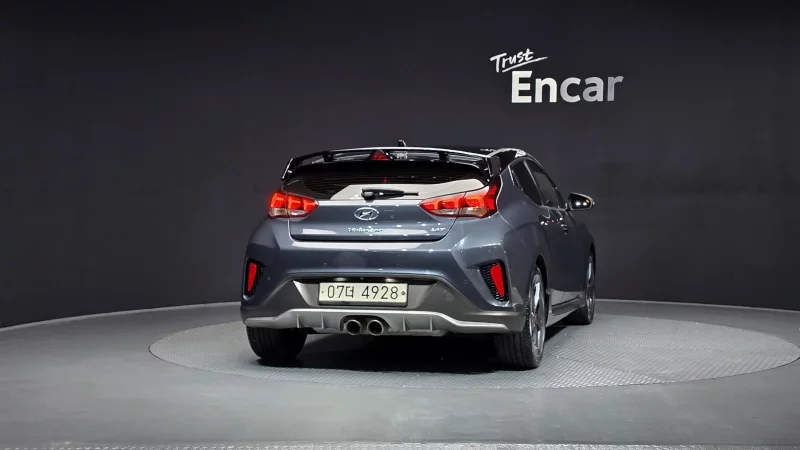 Hyundai Veloster