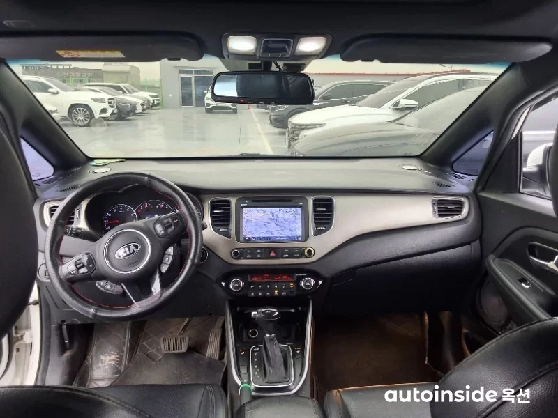 Kia Carens