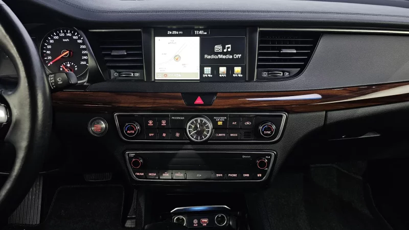 Kia K7