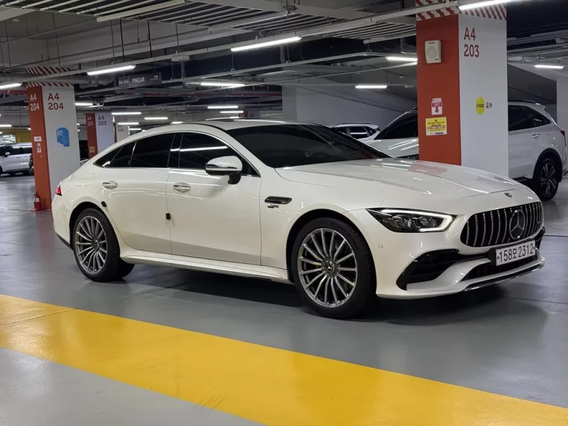 Mercedes-Benz AMG GT